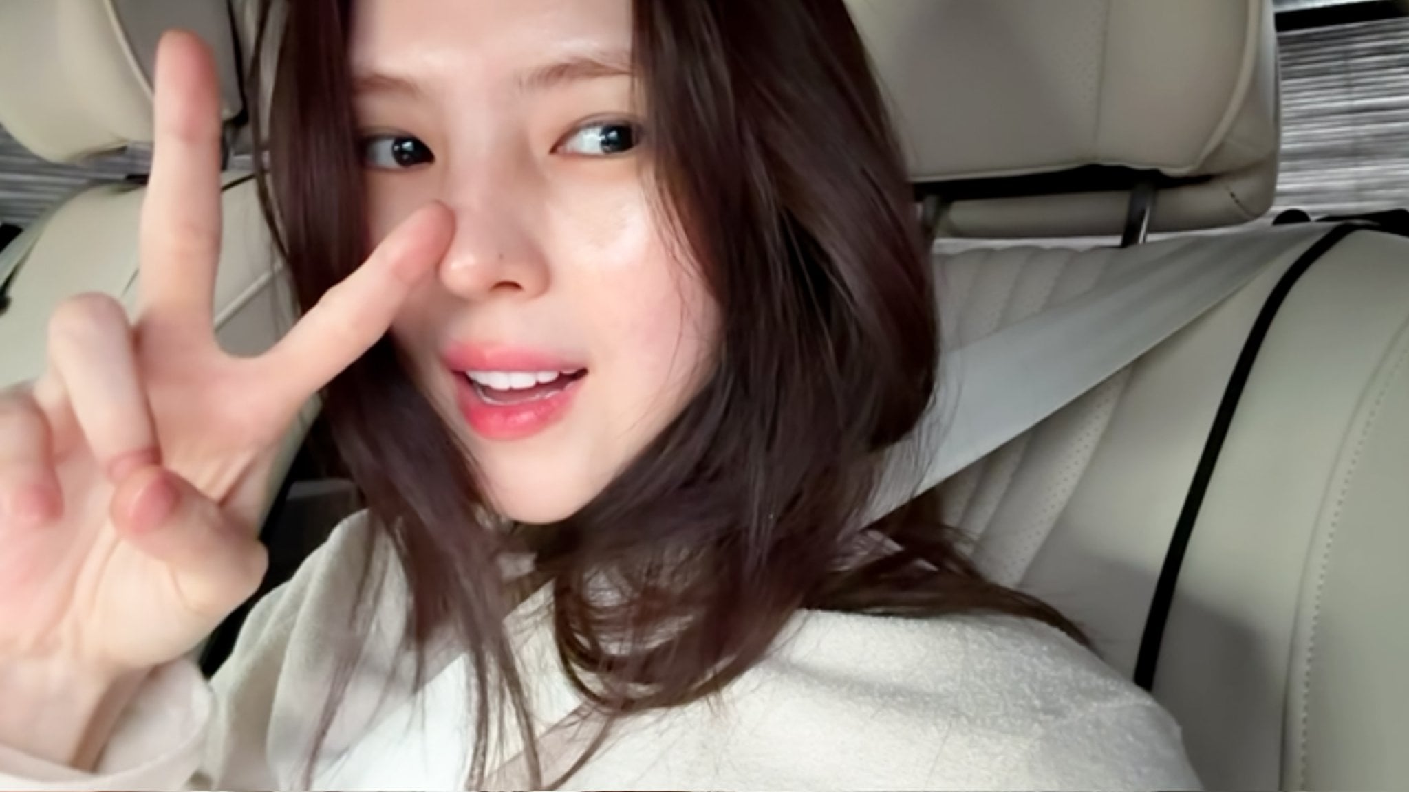[잡담] 한소희 셋로그 얼굴 개에바 | 인스티즈