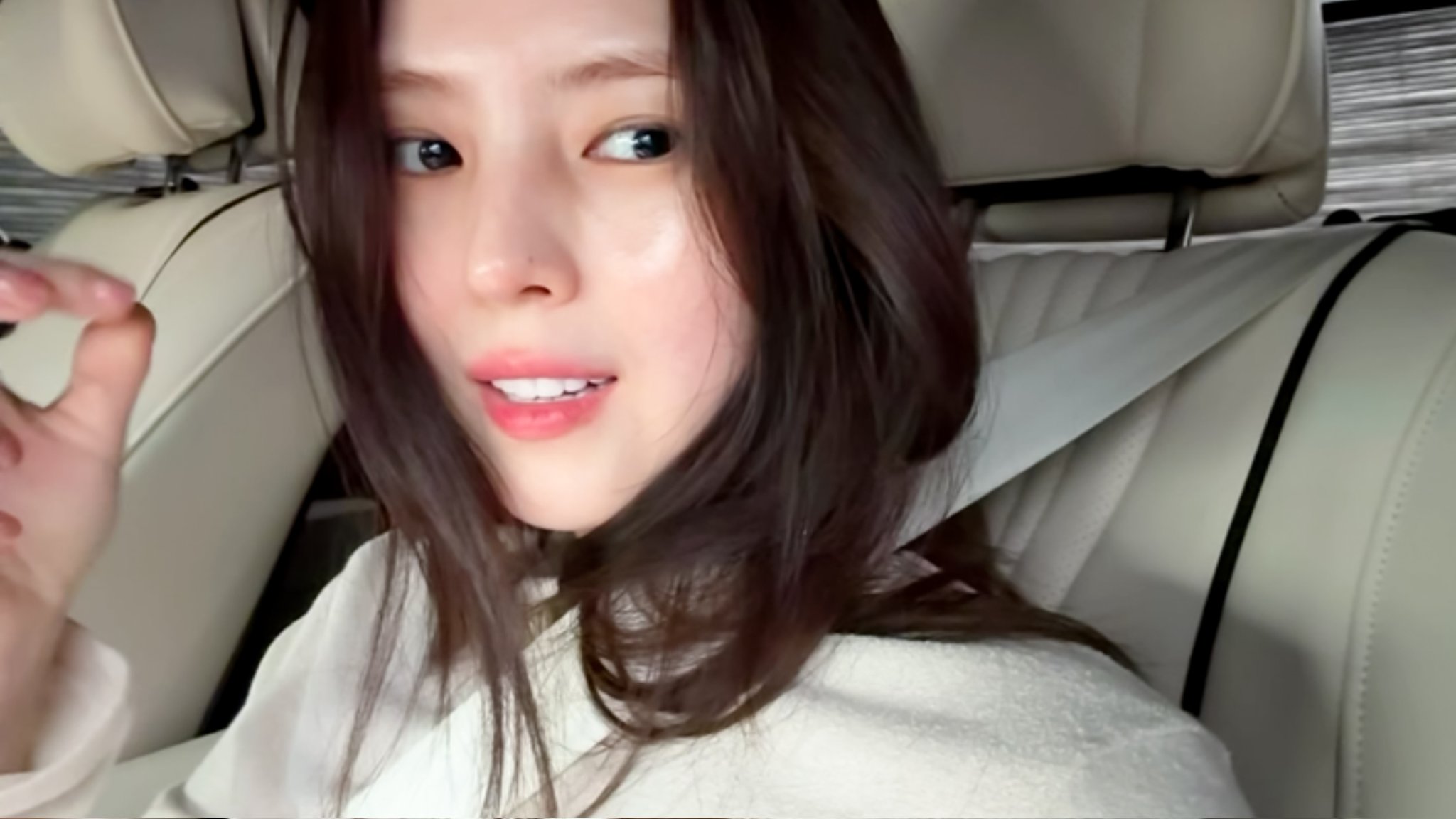 [잡담] 한소희 셋로그 얼굴 개에바 | 인스티즈