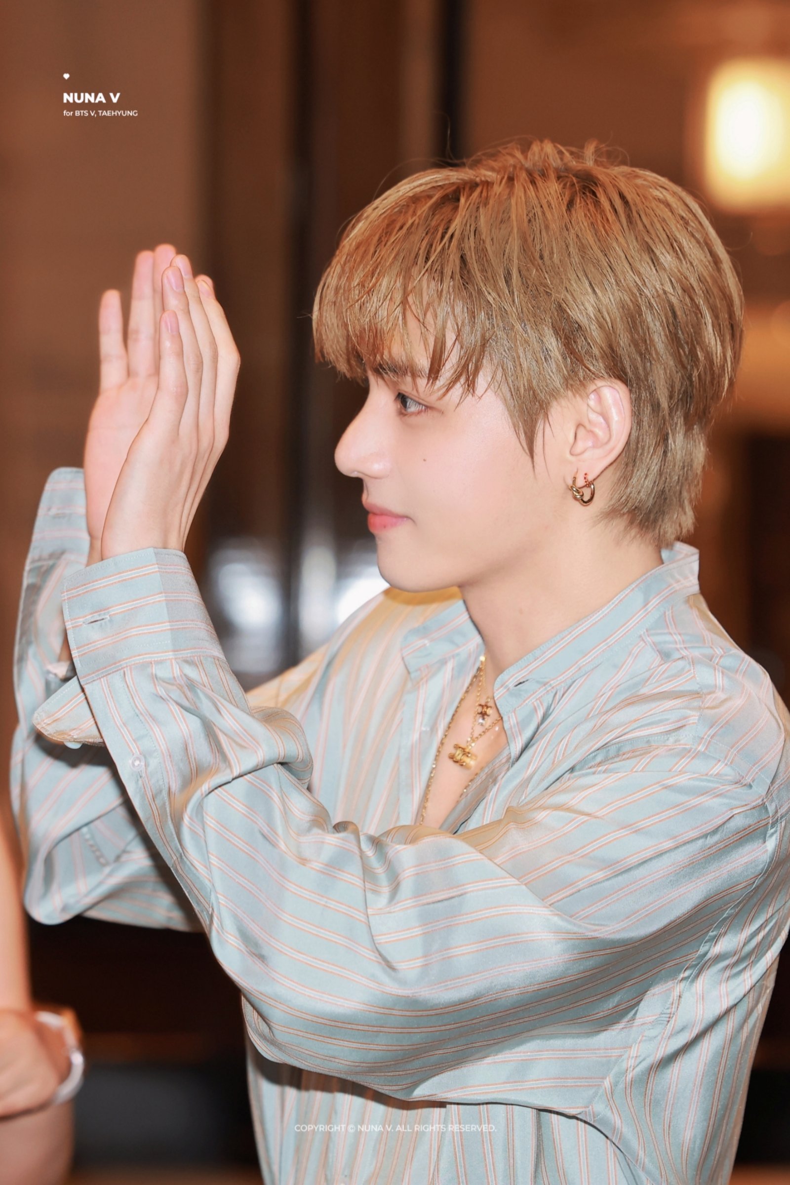 [잡담] 방탄 뷔는 손모델 필요없겠다 | 인스티즈