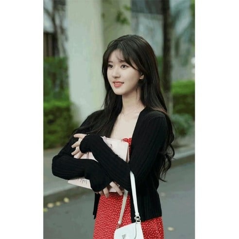 [잡담] 아 핱시 민주 볼때마다 누구 생각나서 답답했는데 | 인스티즈