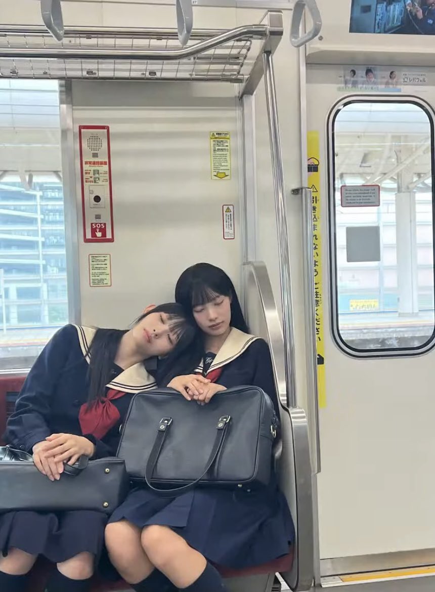 [잡담] 원이 미나미 오늘 사진 뜬거 너무 예뻐... | 인스티즈
