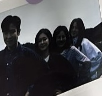[잡담] 여기 장나라 김혜윤 사이에 여배분은 누구지 중년여배같은디 | 인스티즈