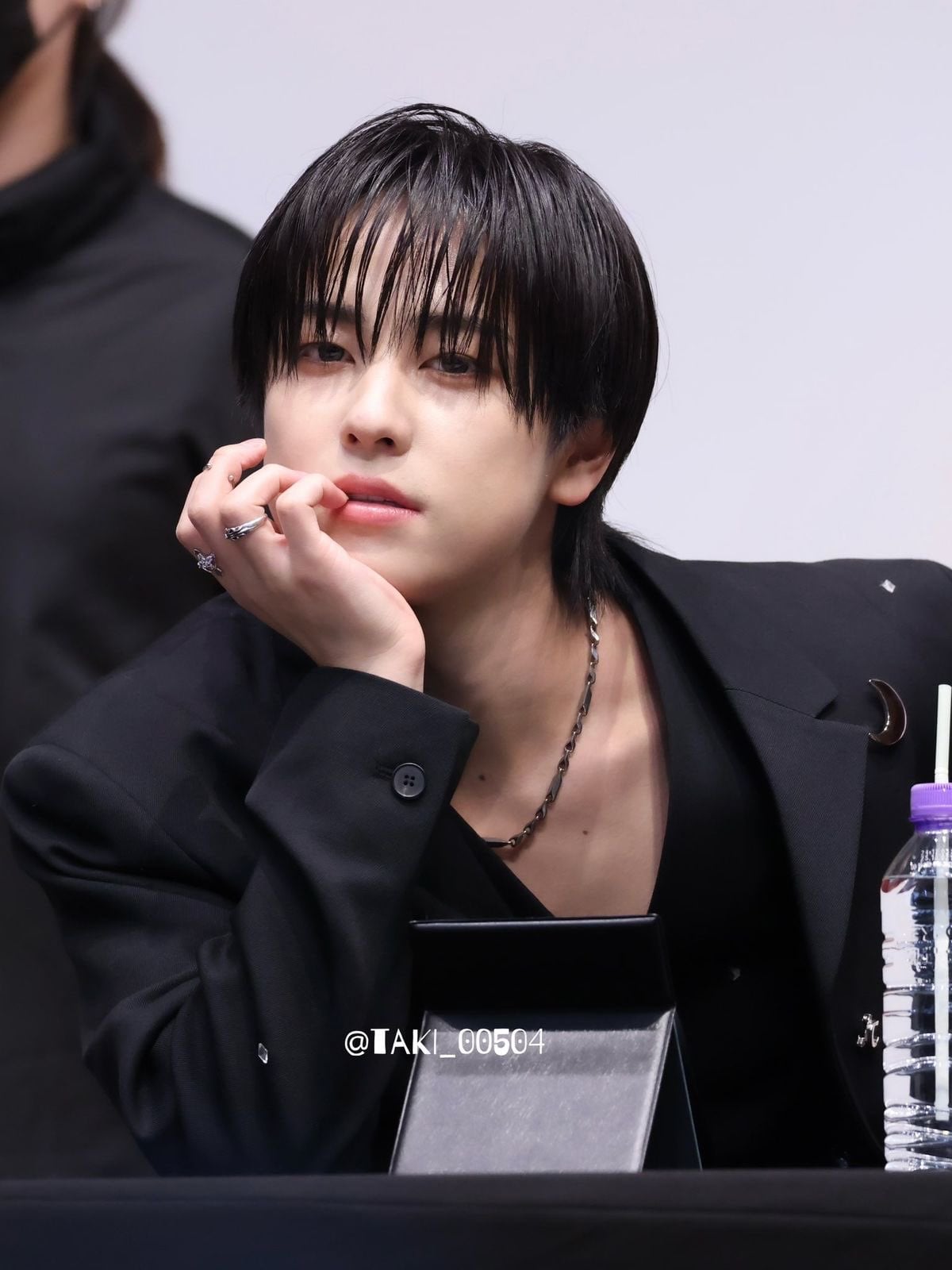 [잡담] 타키 얼굴 약간 배우상? 같지 않아?? | 인스티즈