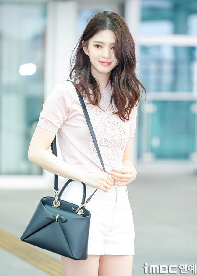 [잡담] 한소희) 260704 프랑스 출국한 한소희 기사사진 | 인스티즈