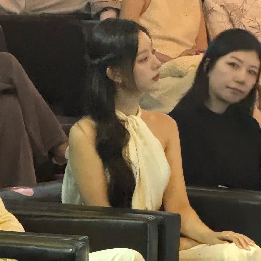 [잡담] 막 너무 아름다워서 감탄하고 바라보게됨... | 인스티즈