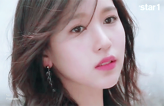 [잡담] 난 이렇게 골격이 좀 있는 일녀 얼굴상에 환장하는거 같음 | 인스티즈