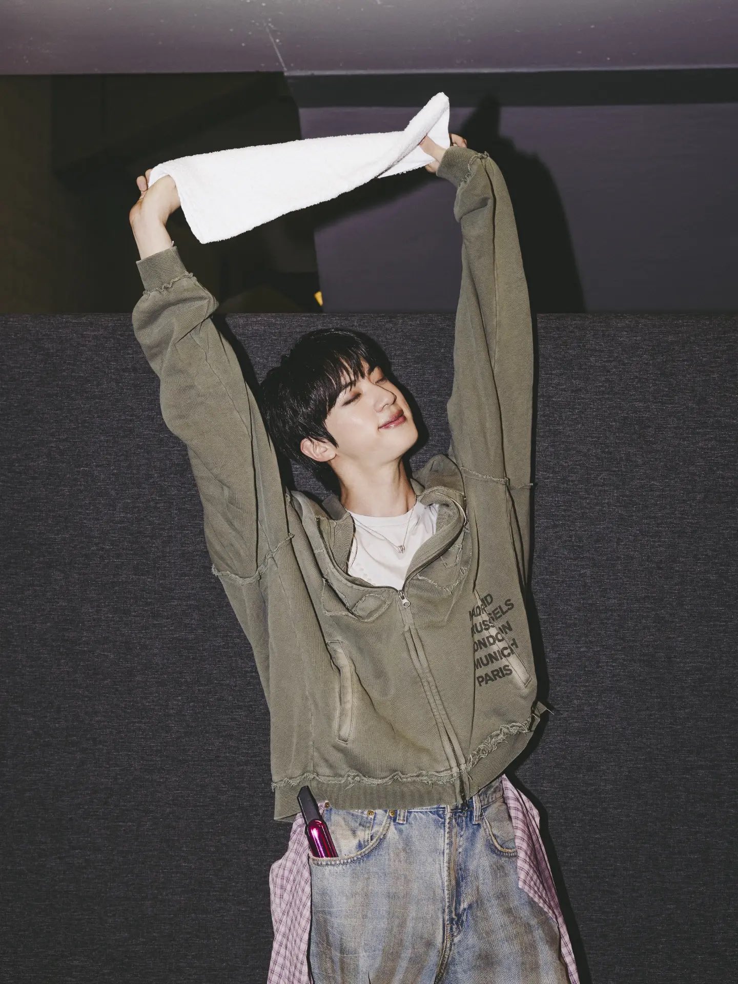 [잡담] 방탄 진 인스타 올린거 봐주라 존잘😇 | 인스티즈