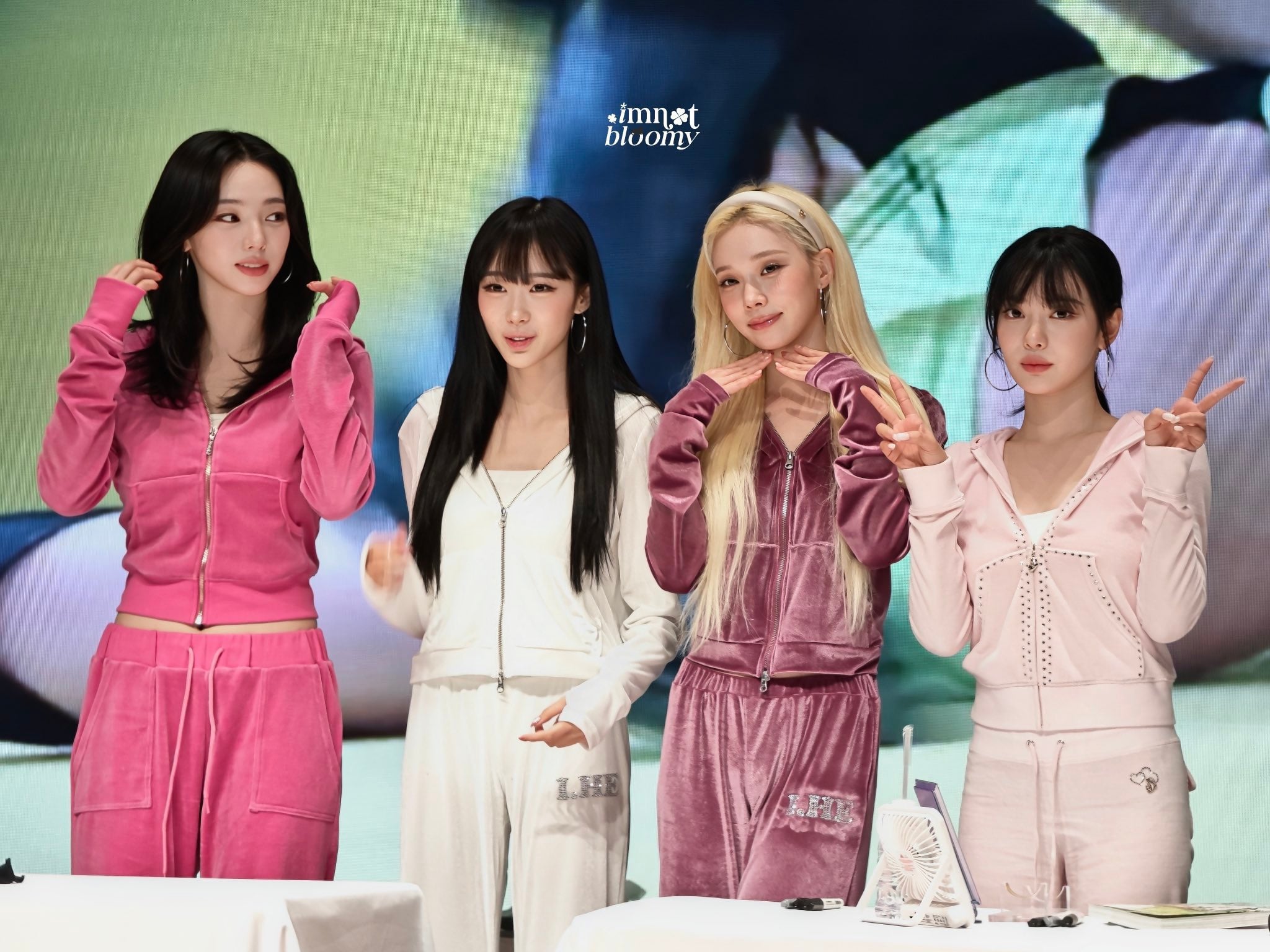 [잡담] 카리나 원래 키가 이 정도로 컸나? | 인스티즈