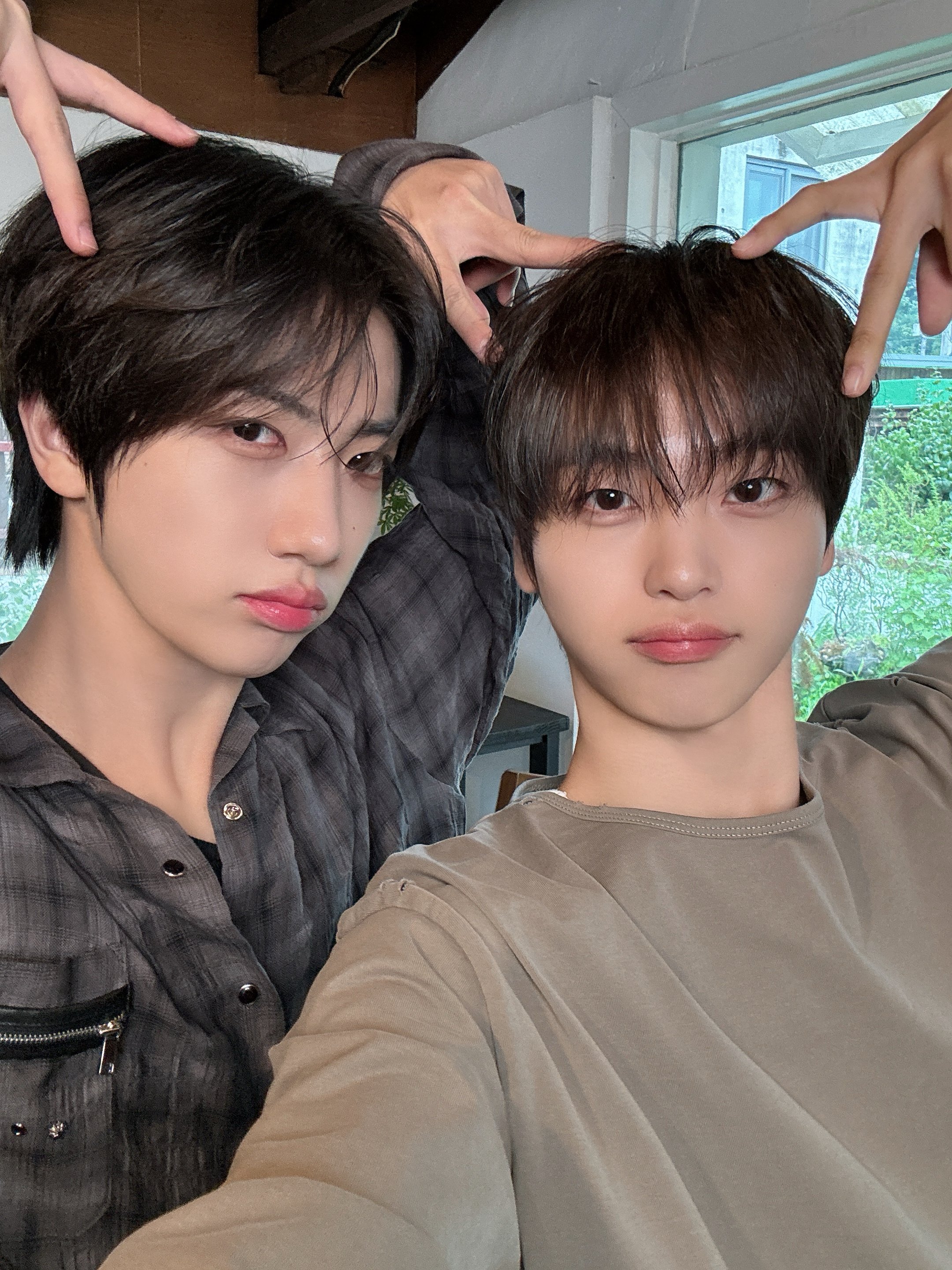 [잡담] 졸귀 강아지 둘 🐶🐶 | 인스티즈