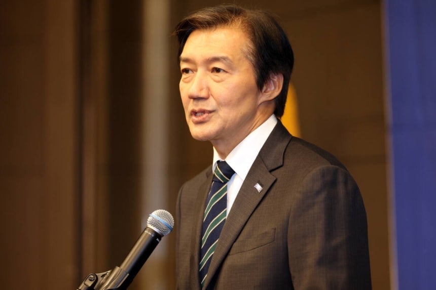 [정보/소식] [속보] 조국, '리센느 원이 일베 논란' 가세…"영남 사투리와 일베식 '노' 구별해야" | 인스티즈