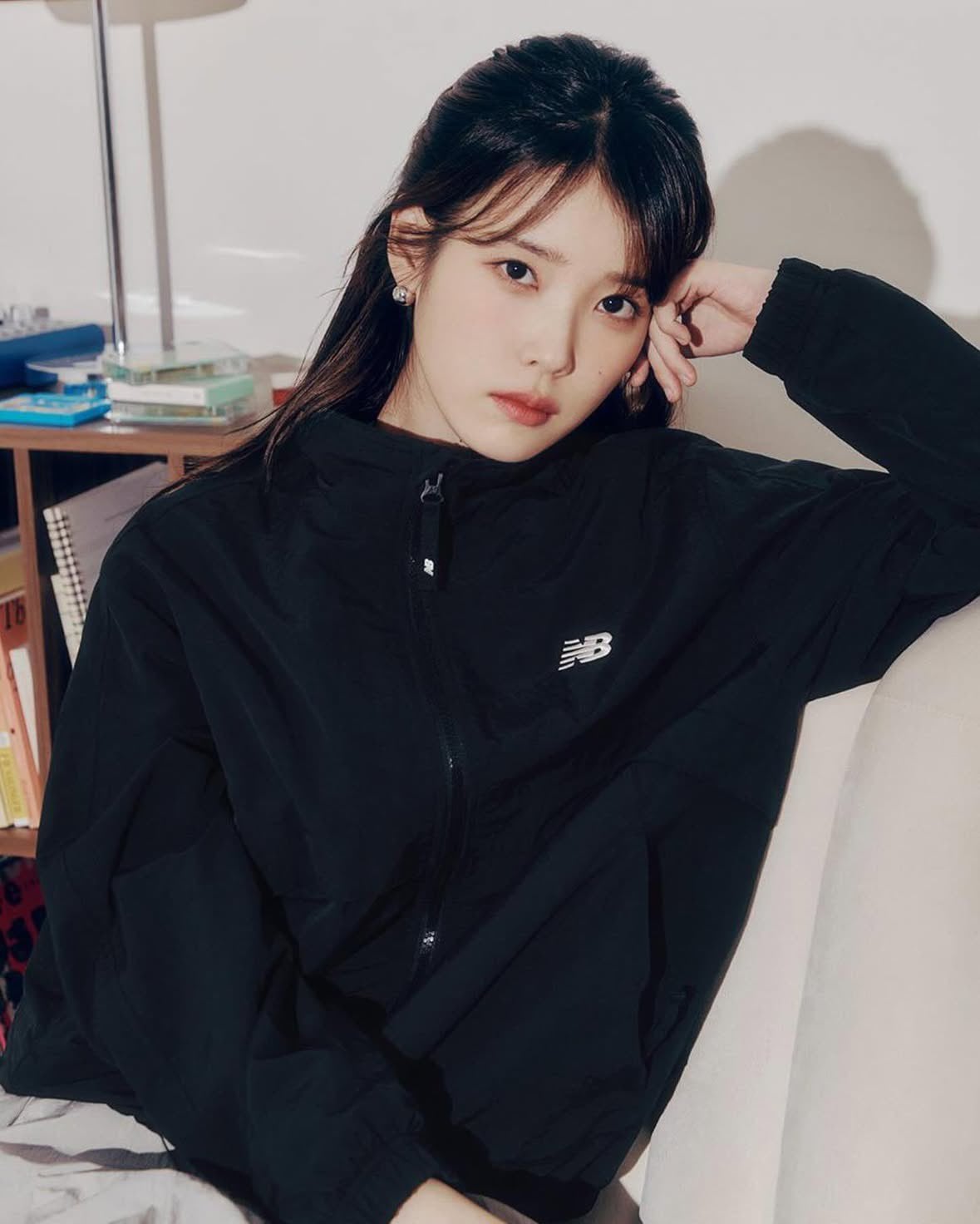 [잡담] 우리나라 뉴발란스 글로벌 앰버 딱 2명 있는데 | 인스티즈