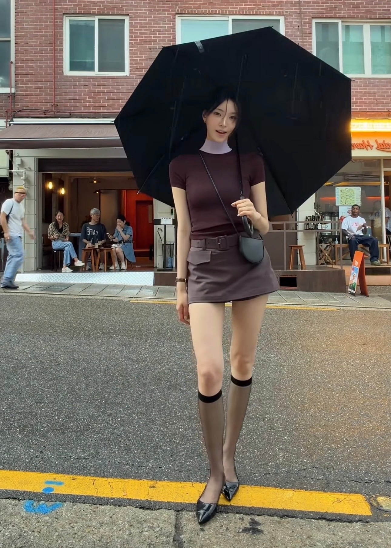 [잡담] 환연 현지 피지컬 진짜 예쁘다 걍 모델이네 | 인스티즈