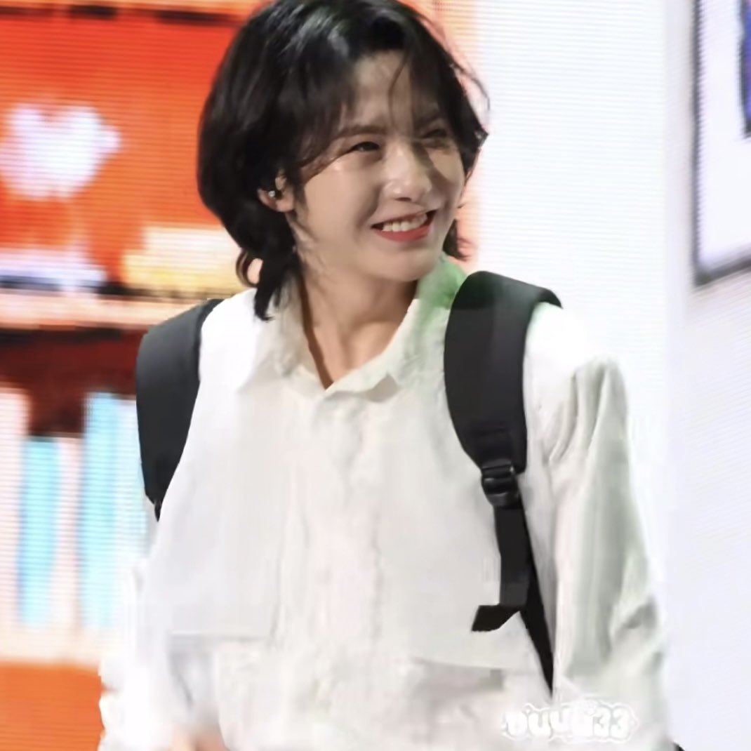 [잡담] 런쥔이 웃는 거 보고 수명 10년 늘어남 | 인스티즈