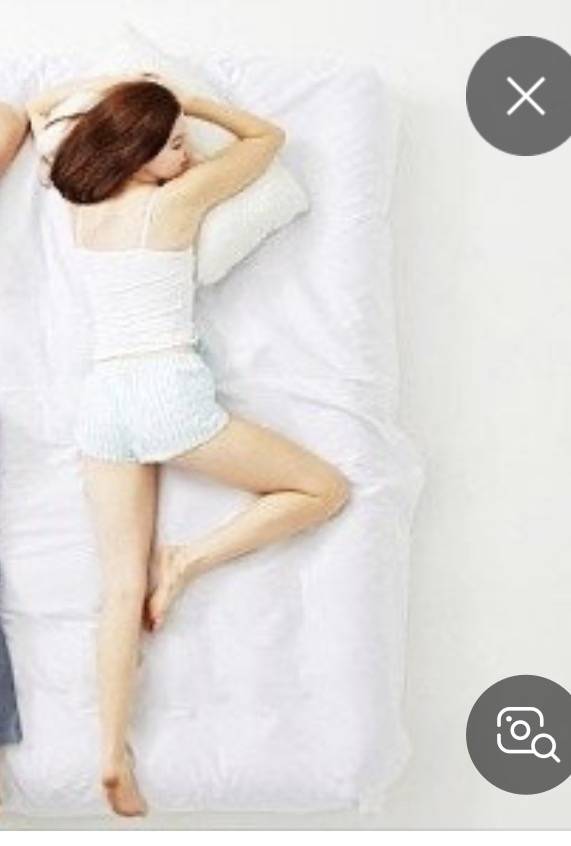 [잡담] 이렇게 엎드려서 자는거 습관인 익들 있어? | 인스티즈