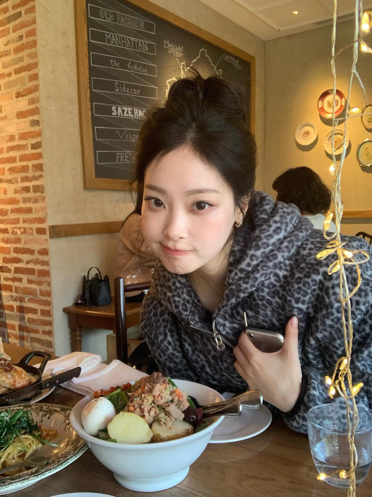 [잡담] 최희진 진짜 트렌디하게 생김 | 인스티즈