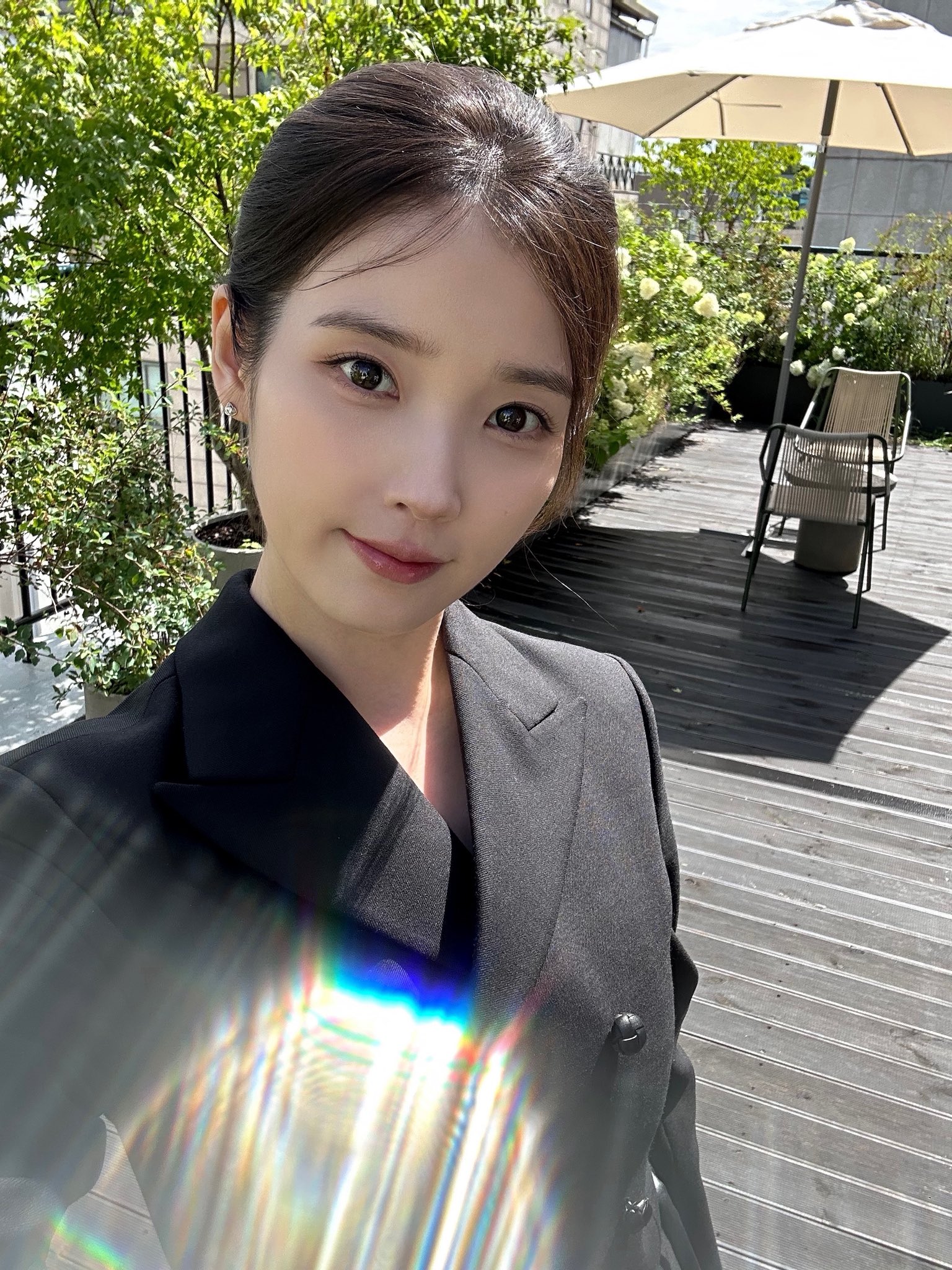 [잡담] 아이유) 260707 아이유 청룡시리즈어워즈 핸드프린팅 공트 | 인스티즈
