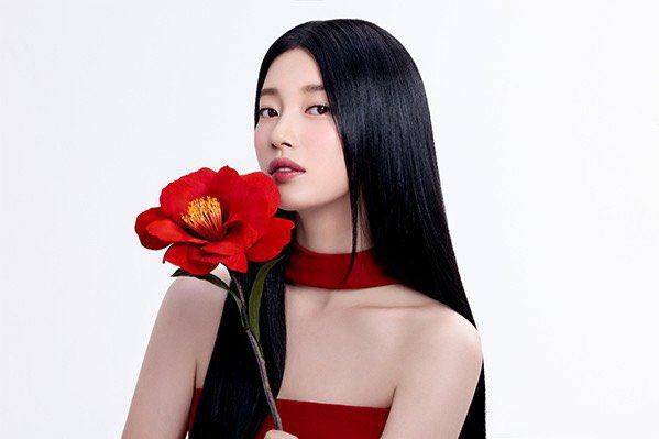 [잡담] 수지) 260707 수지 츠바키 새 사진 | 인스티즈