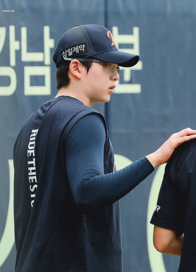 [잡담] 잠만 보리들아 동욱선수 호록해도 돼? | 인스티즈
