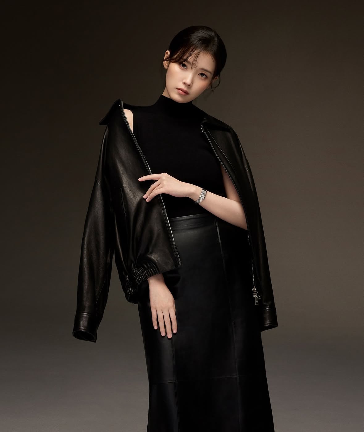 [정보/소식] 예거 르쿨트르의 새로운 글로벌 앰버서더 아이유 | 인스티즈