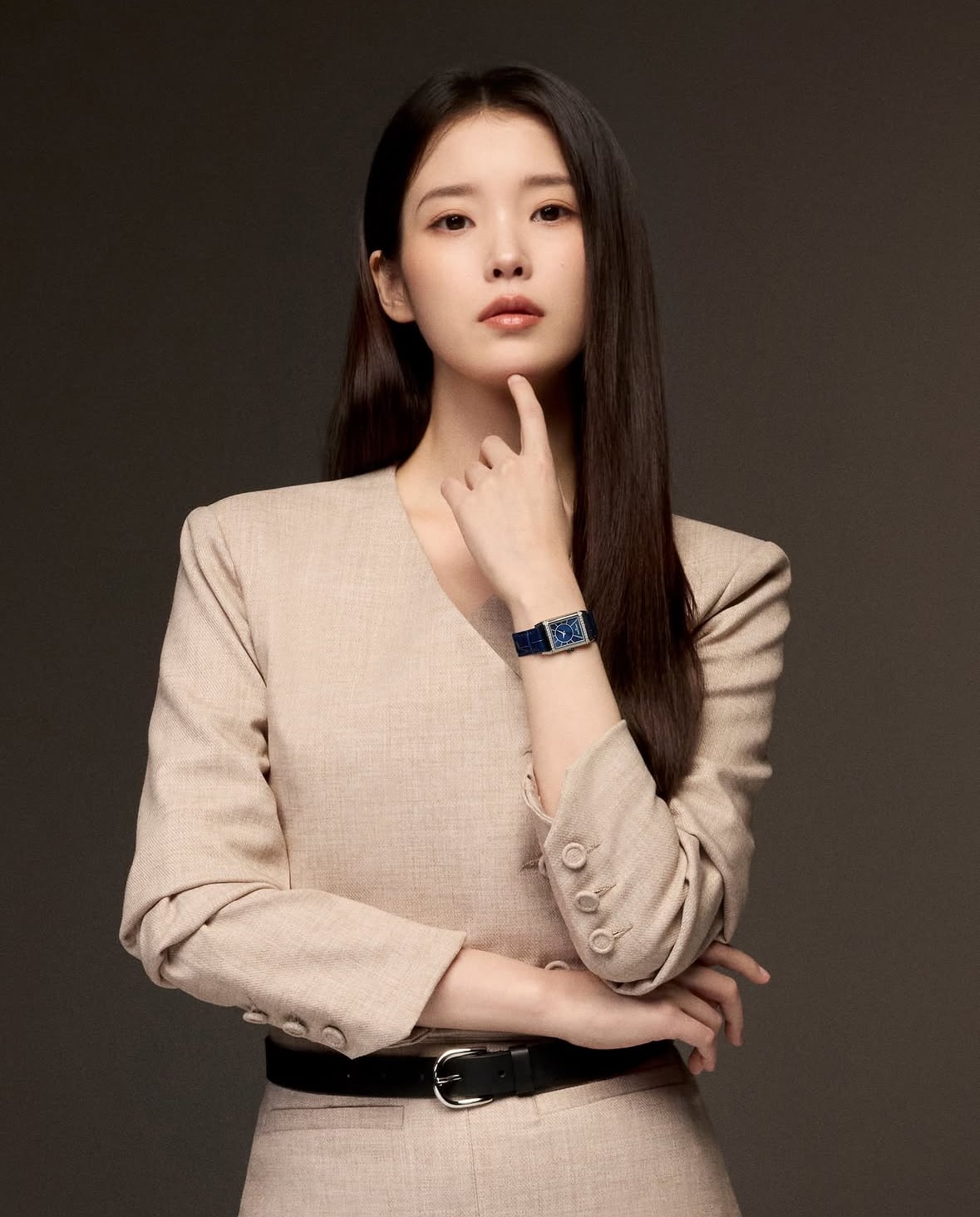 [정보/소식] 예거 르쿨트르의 새로운 글로벌 앰버서더 아이유 | 인스티즈