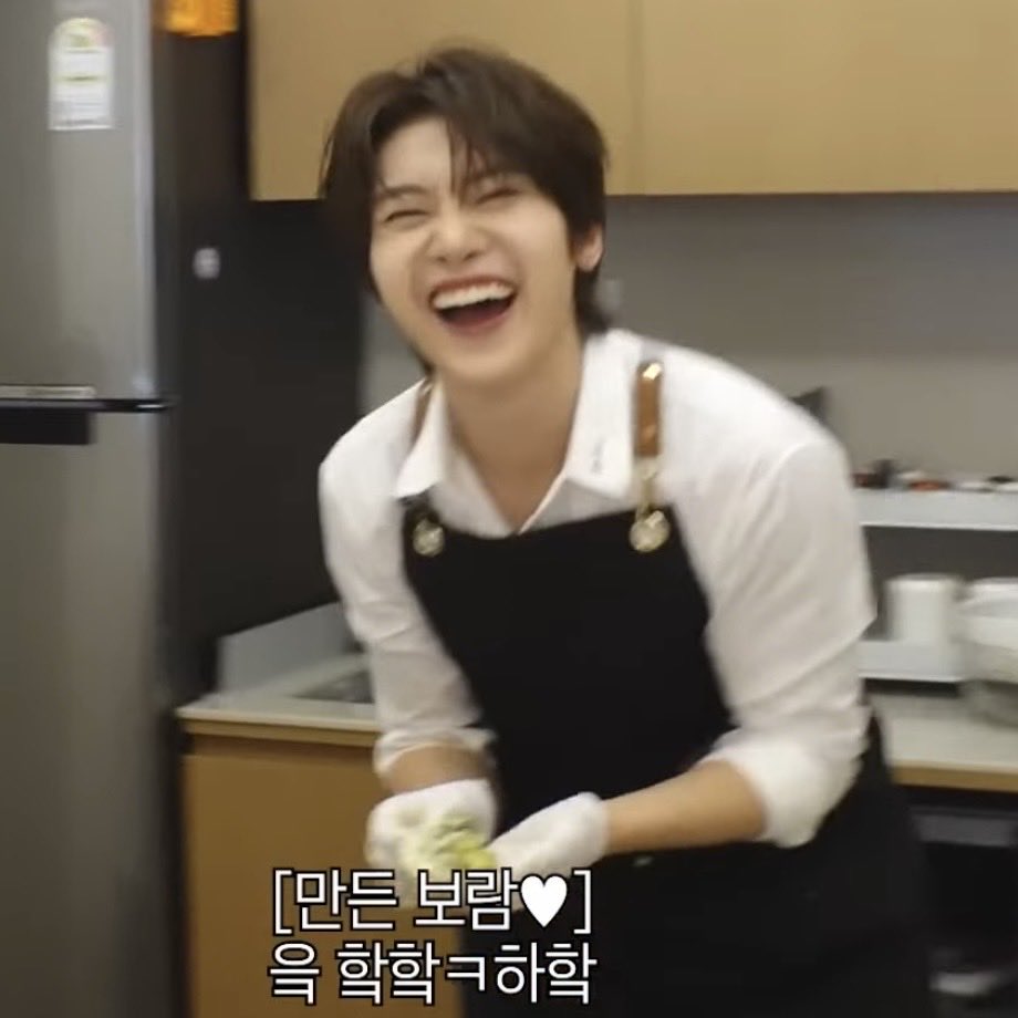 [잡담] 고수아보카도떡 먹이고 웃는 석매튜 | 인스티즈