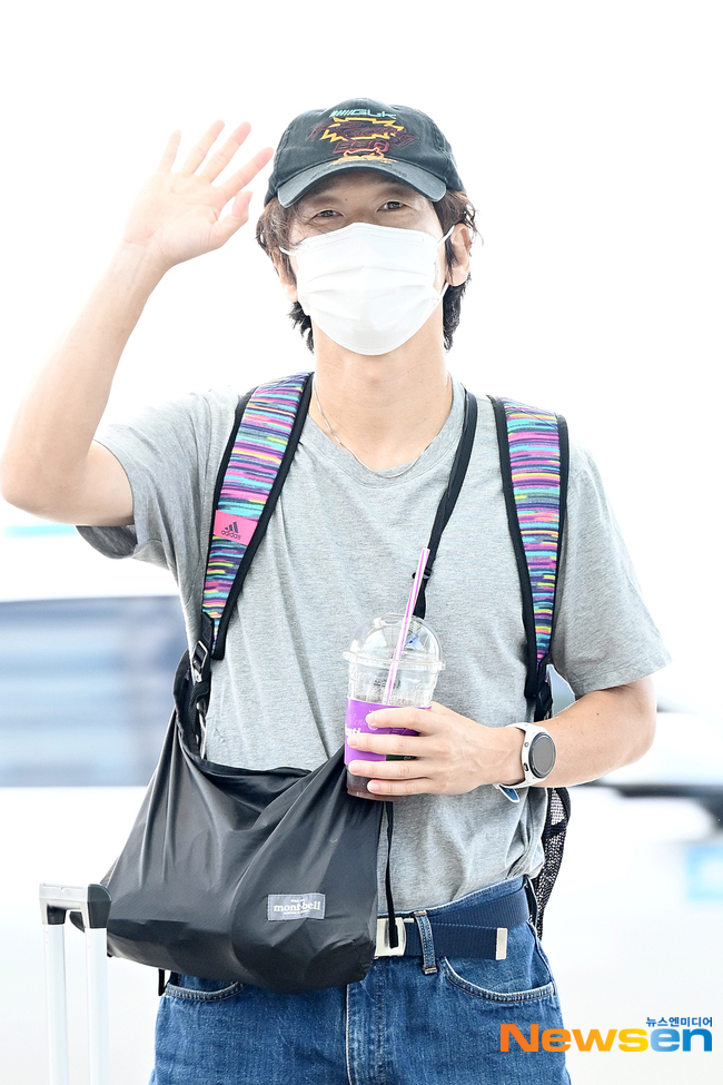 [잡담] 멋진신세계) 출국 기사사진 더 떴어! (임지연 허남준 윤병희) | 인스티즈