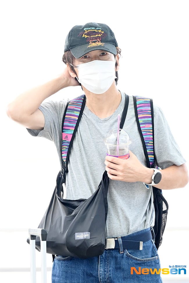 [잡담] 멋진신세계) 출국 기사사진 더 떴어! (임지연 허남준 윤병희) | 인스티즈