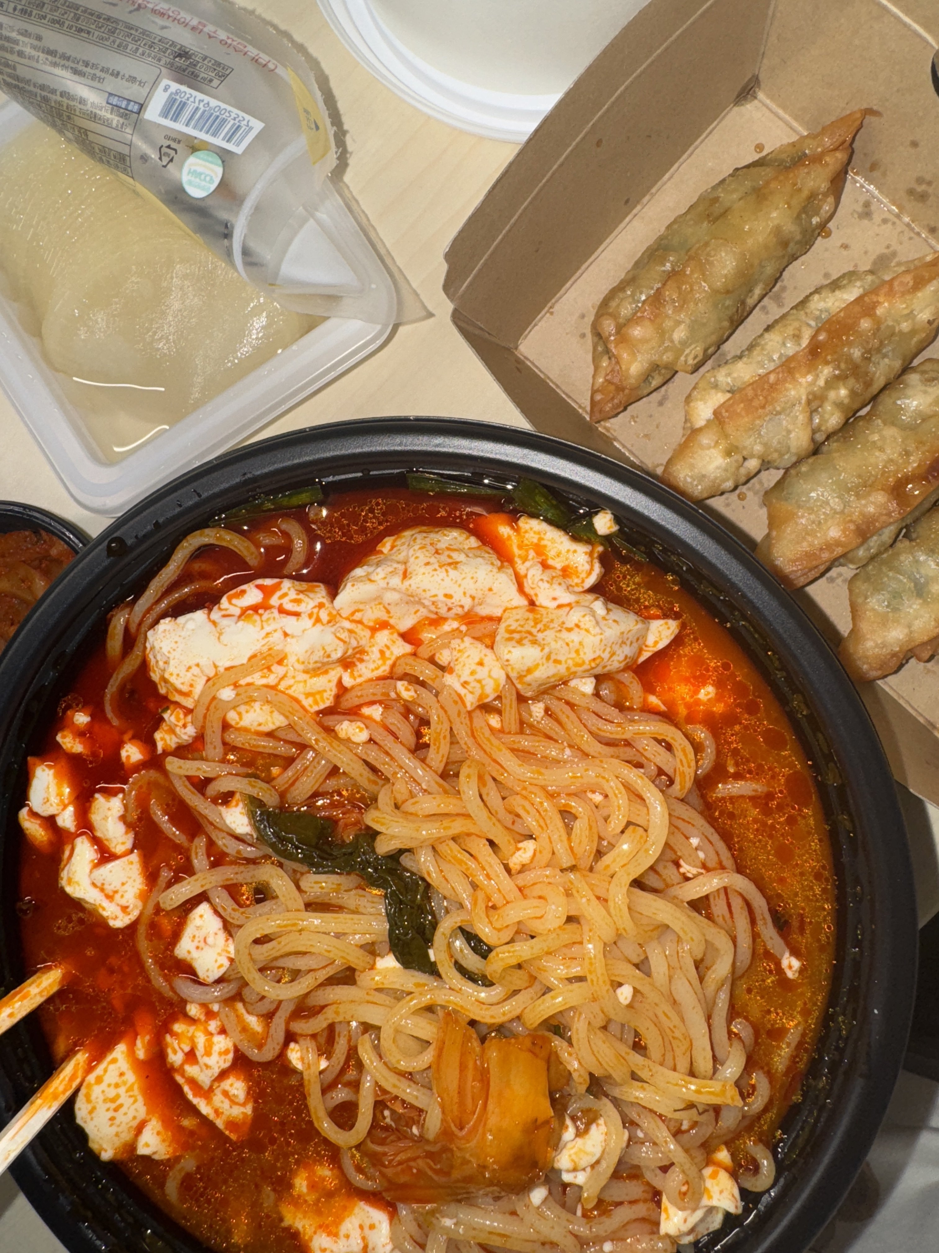 [잡담] 순두부짬뽕이라는거 개미친맛이구나 | 인스티즈