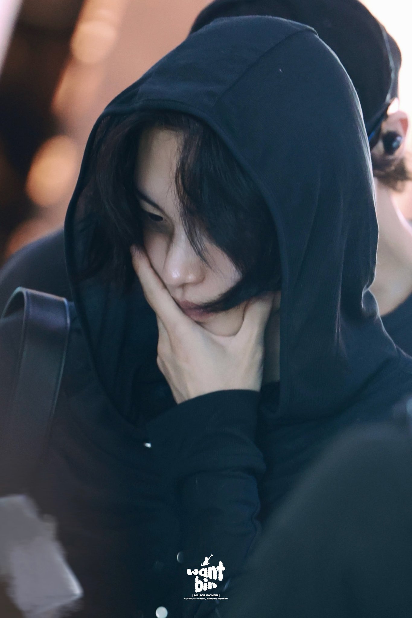 [잡담] 원빈이 진짜 1기 같고 느낌 좋다,,,, | 인스티즈