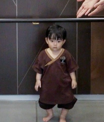 [잡담] 어떤 해외팬이 유준이 요거 보고 아기고구마 같다고 | 인스티즈