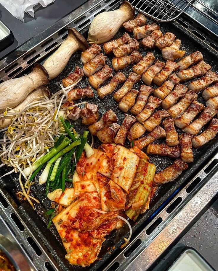 [잡담] 비주얼멤 둘중에서 누가 더 확신의 비주얼이야? | 인스티즈