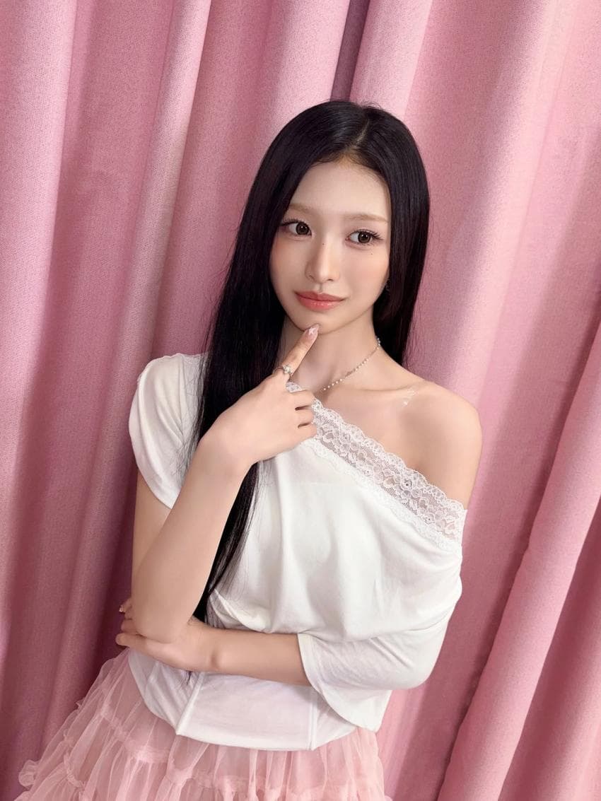 [잡담] 어떻게 이 둘이 한그룹의 메보 라인이지 | 인스티즈
