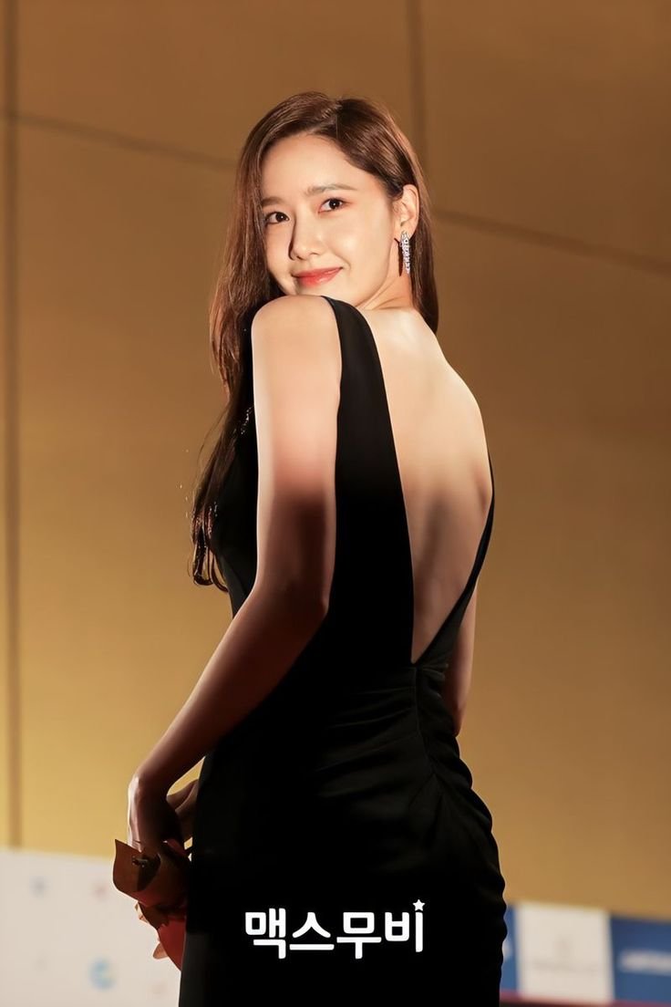 [잡담] 윤아 팬인데 다른 각도 짤로 보면 거북목 전혀 없어 ;;;;;; | 인스티즈