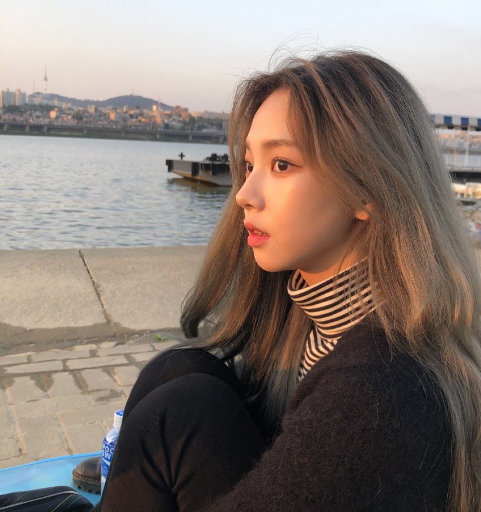 [잡담] 카리나 옆태 최고미녀임 | 인스티즈