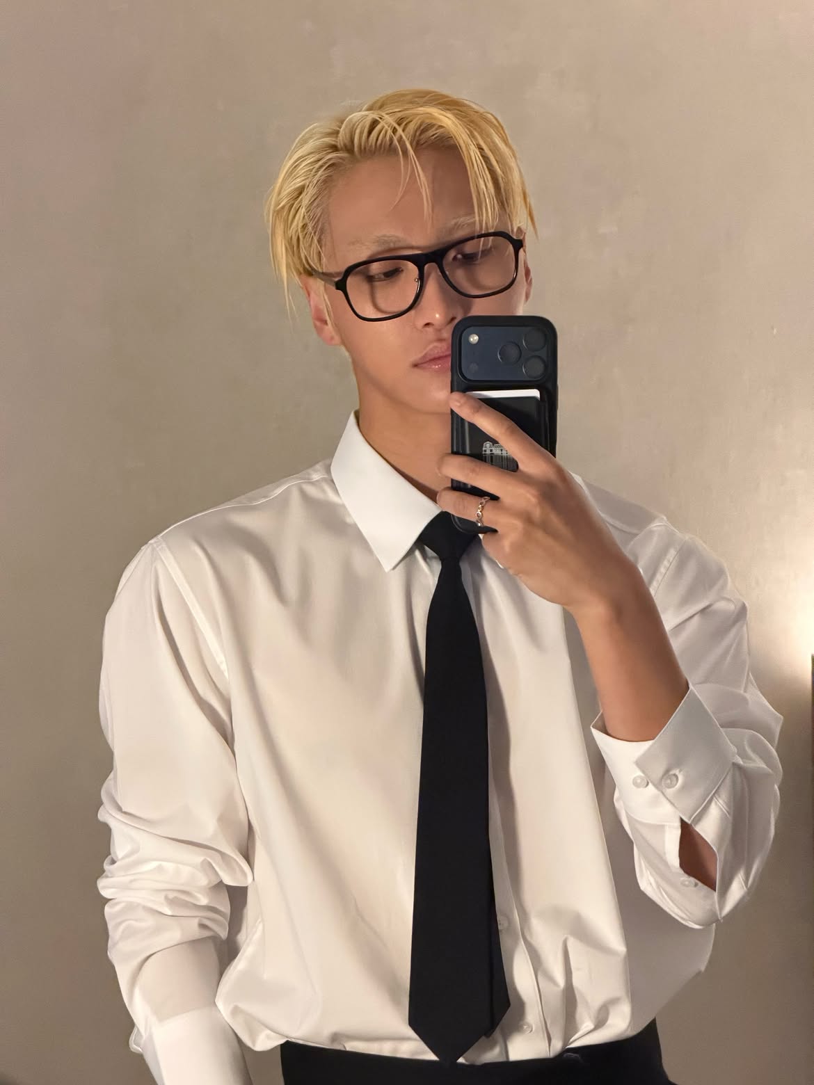 [잡담] 아 안경 진짜 너무 섹시하다 | 인스티즈