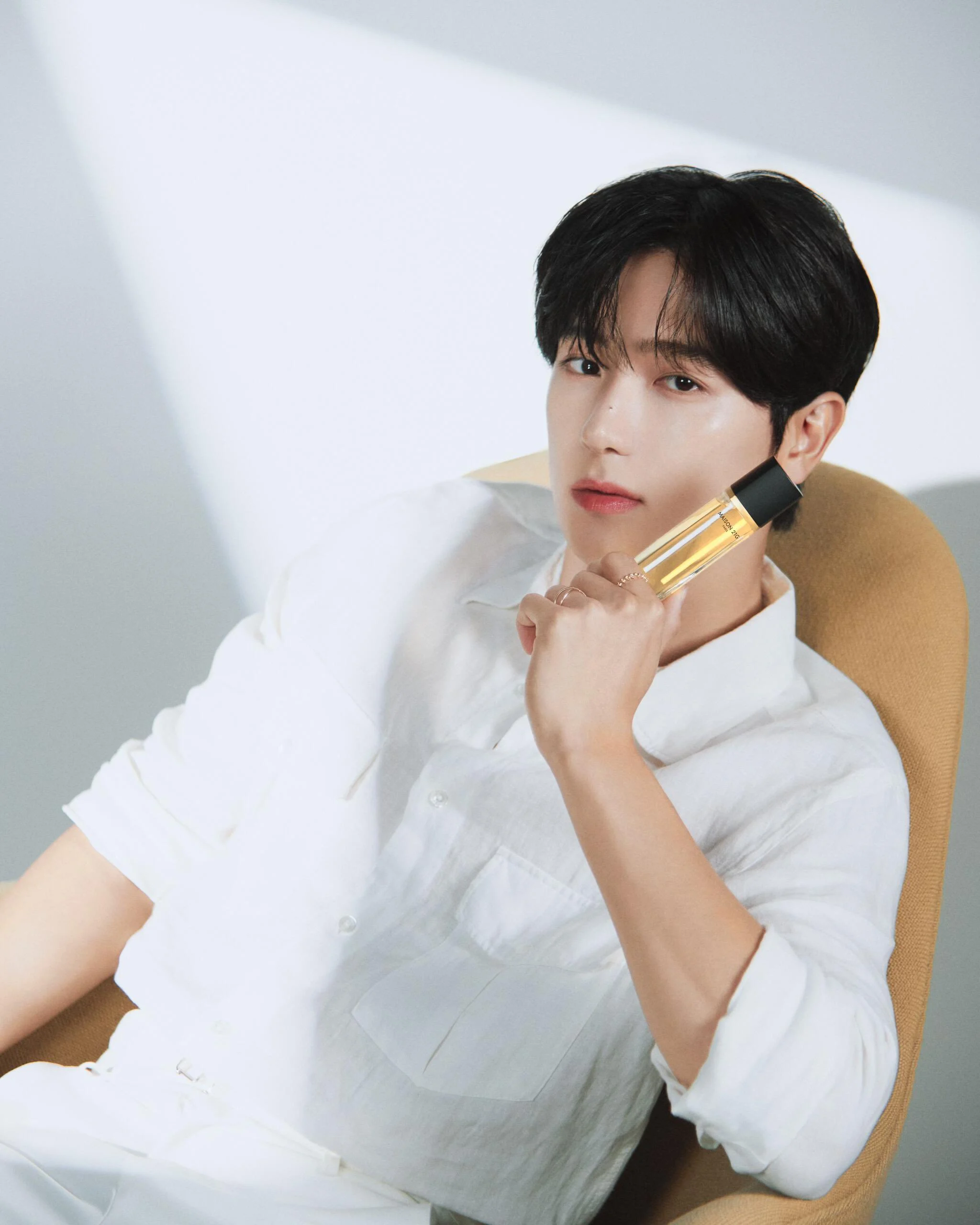 [잡담] 더보이즈 현재 향수 모델 됐는데 | 인스티즈
