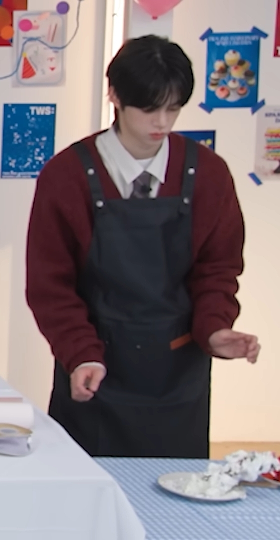[잡담] 도훈이 이 날 너무 귀엽다아 ,,,, | 인스티즈