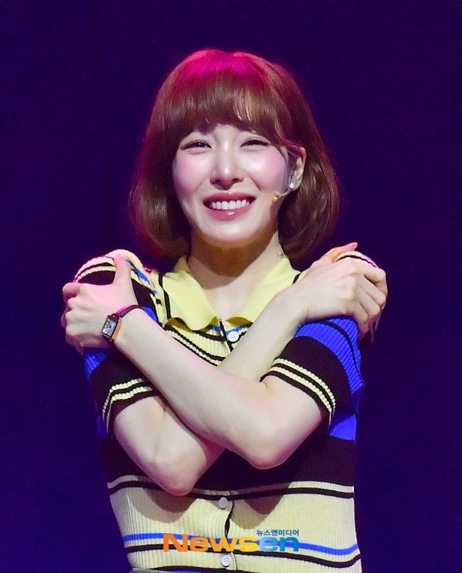 [잡담] 어우 티파니 여쿨한테 제일 최악인 가발+헤메코로 뮤지컬하네 | 인스티즈