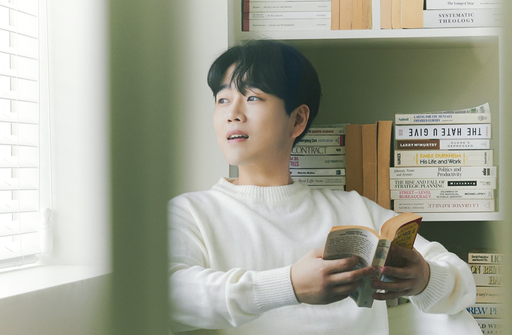 [정보/소식] 황영웅, '사랑을 처방해 드립니다' OST 참여…제작사 "기존 계획대로 공개" | 인스티즈