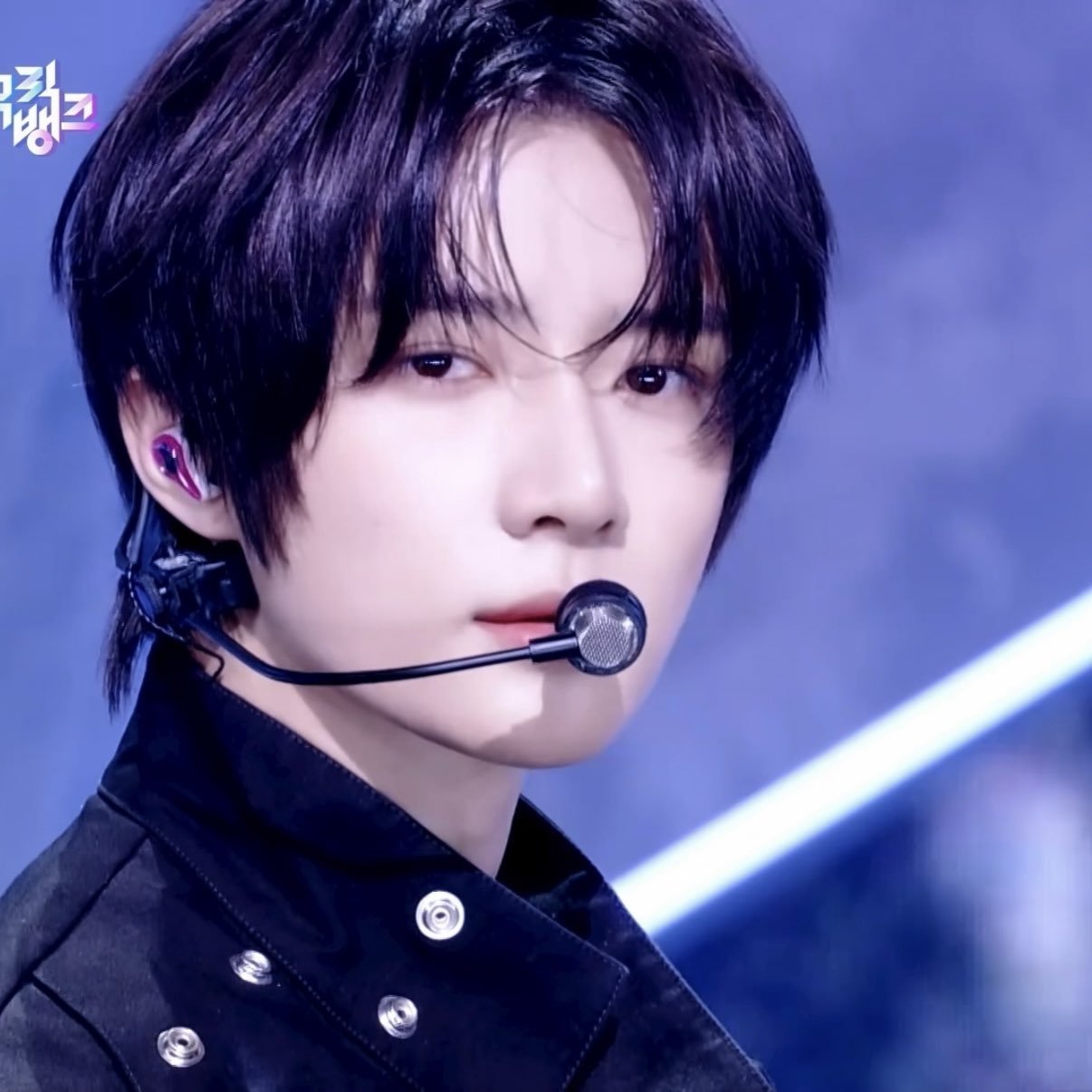 [잡담] 범규 넘 잘생김 | 인스티즈