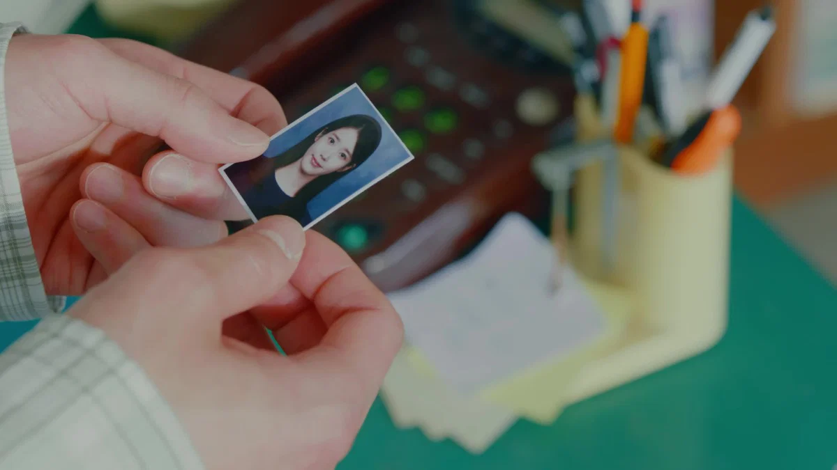 [잡담] 네엔스 뮤비에 나온 아이유 증사 개 이쁜데 | 인스티즈
