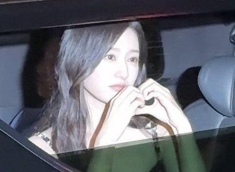 [잡담] 김지원) 저화질 속에서도 자기주장 쩌는 김지원 | 인스티즈