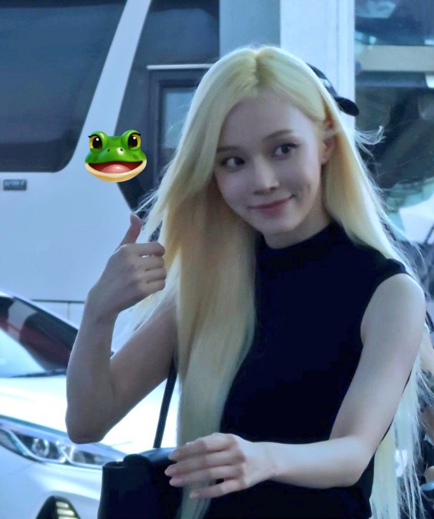 [잡담] 오늘자 윈터 출국 폰카짤 | 인스티즈