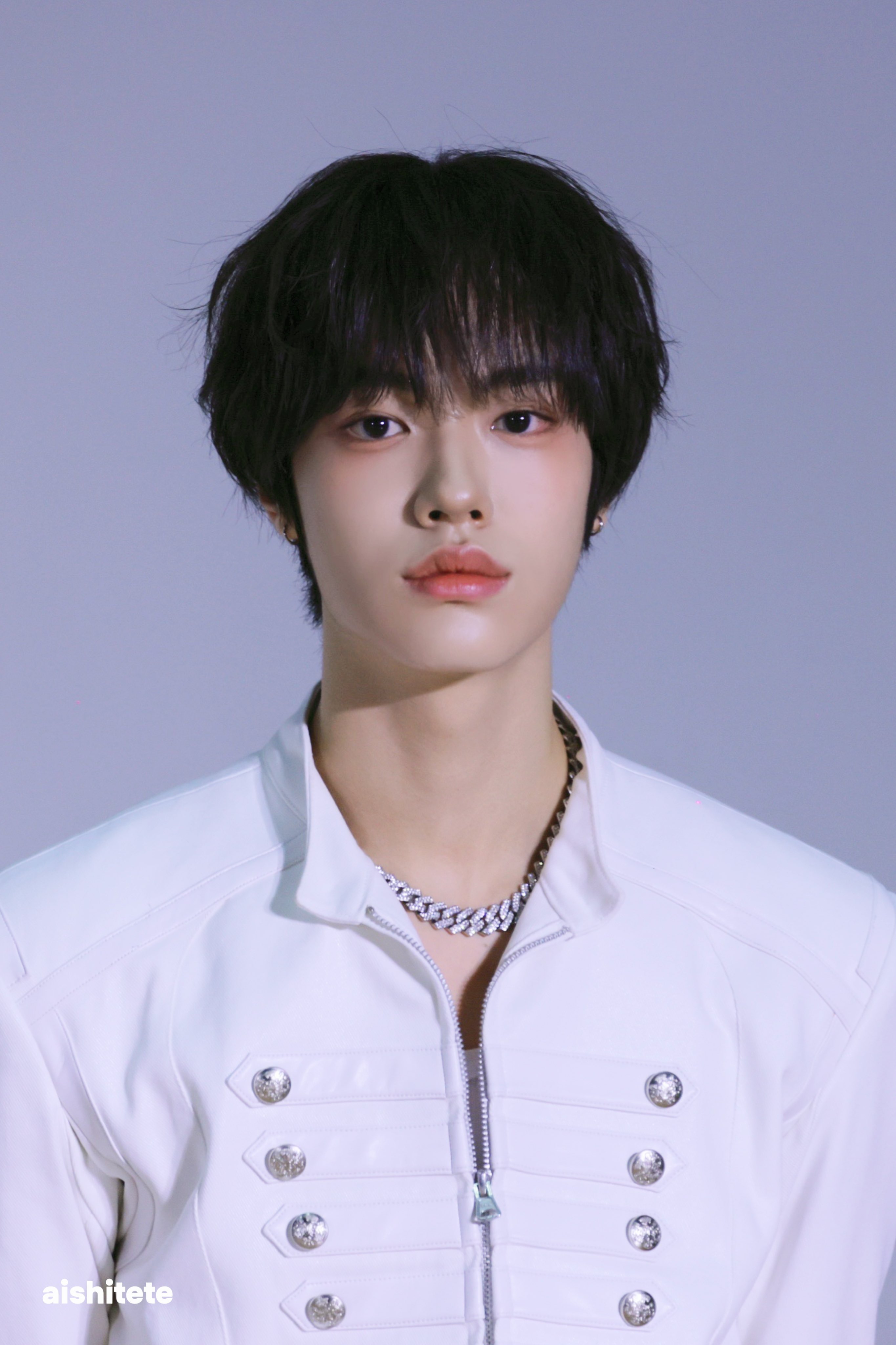 [잡담] 신인 남돌 중에 얘 잘생김 | 인스티즈