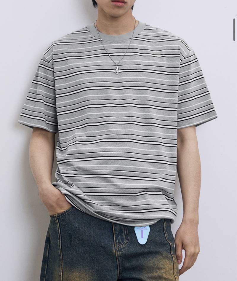 [잡담] 스트라이프티셔츠 뭐가 나은지 골라줄 익이 있니ㅜㅜ | 인스티즈