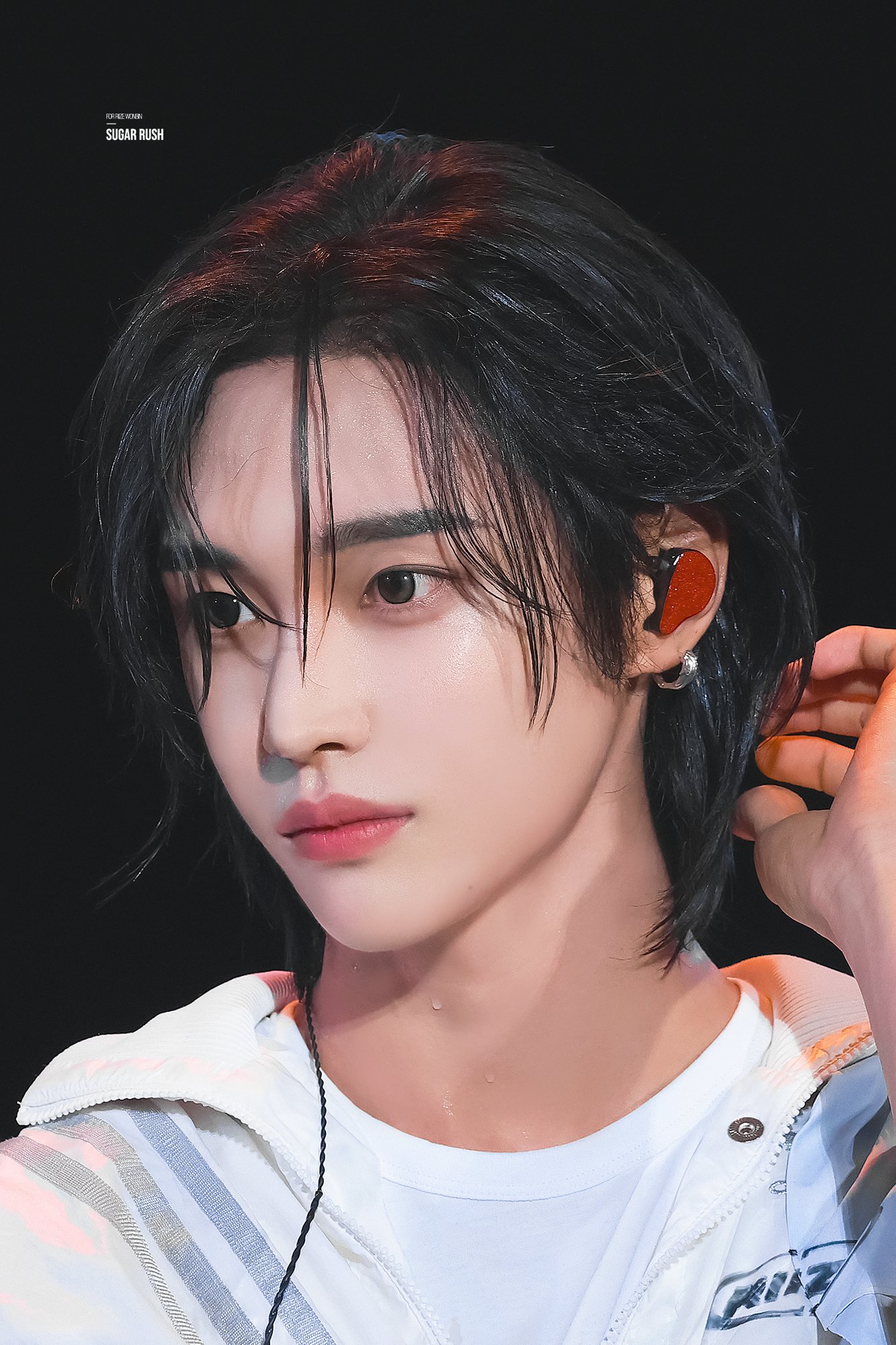 [잡담] 하…얘가 지구촌에서 젤 잘생긴거같다… | 인스티즈