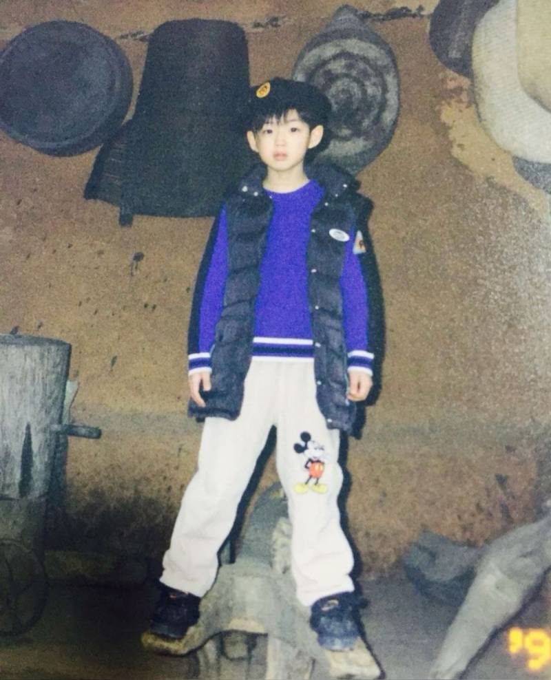 [잡담] 내 기준 어릴 때 모습 그대로 큰 야선 두명 | 인스티즈