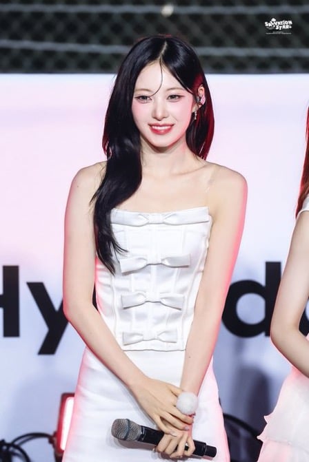 [잡담] 리브가 ㄹㅇ 이쁘다 | 인스티즈