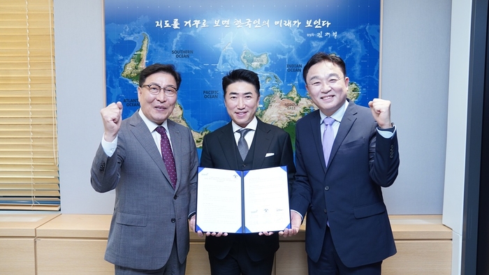 [잡담] '지니어스' 장동민, 돈방석 앉나•••대기업 손잡고 '친환경 특허' 실용화 | 인스티즈