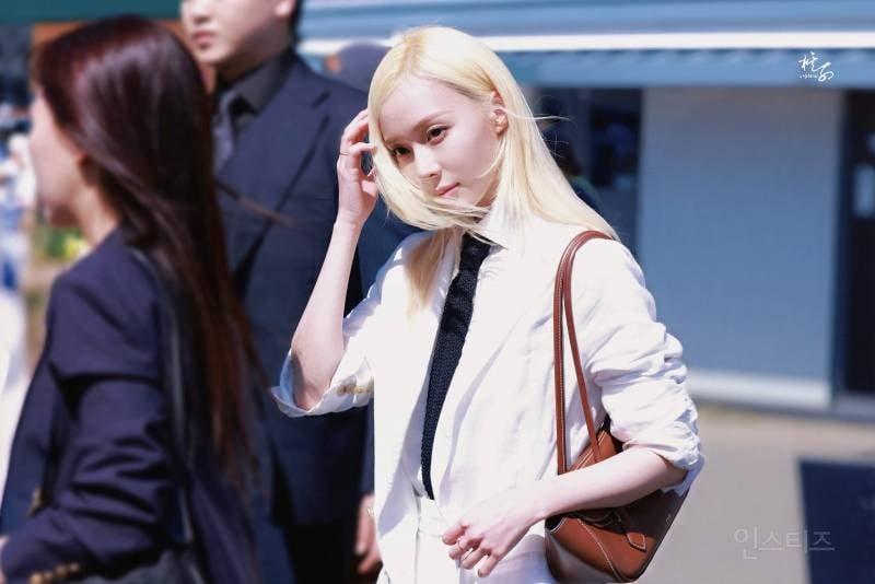 어제자 런던 윔블던 테니스 대회 참석한 에스파 윈터 | 인스티즈